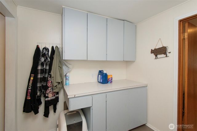 2717 S Laurel Street, Port Angeles, WA 98362