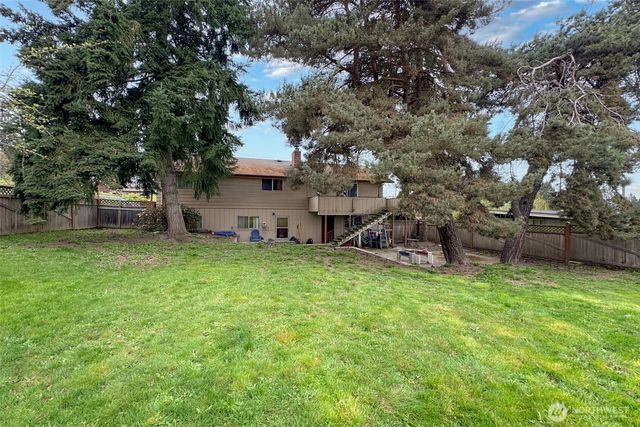 2717 S Laurel Street, Port Angeles, WA 98362