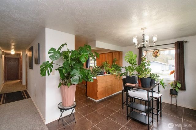 2717 S Laurel Street, Port Angeles, WA 98362