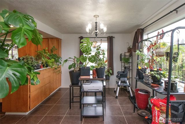 2717 S Laurel Street, Port Angeles, WA 98362