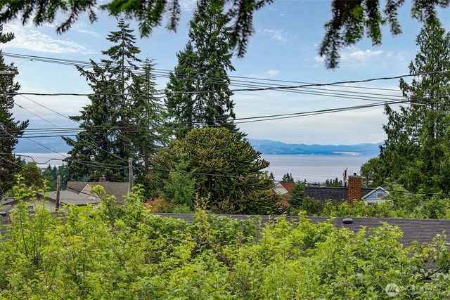 2717 S Laurel Street, Port Angeles, WA 98362