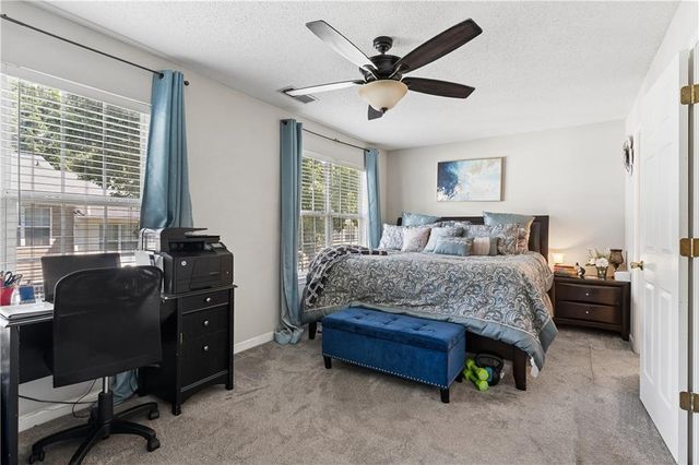253 Gallant SE 17, Mableton, GA 30126