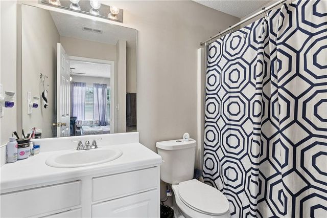 253 Gallant SE 17, Mableton, GA 30126