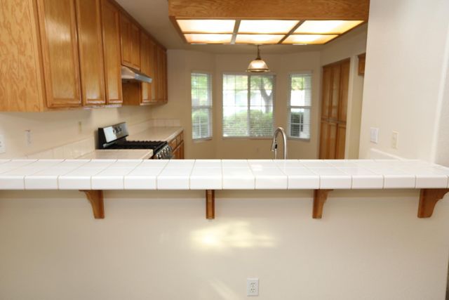 5994 TRAVO Way, Elk Grove, CA 95757