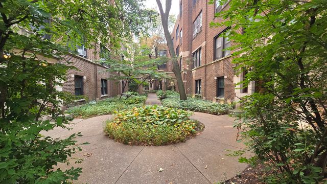 5457 S INGLESIDE Avenue 1E, Chicago, IL 60615