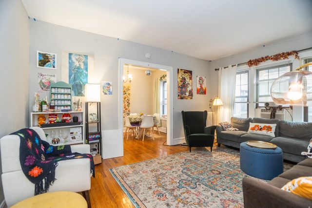 5457 S INGLESIDE Avenue 1E, Chicago, IL 60615