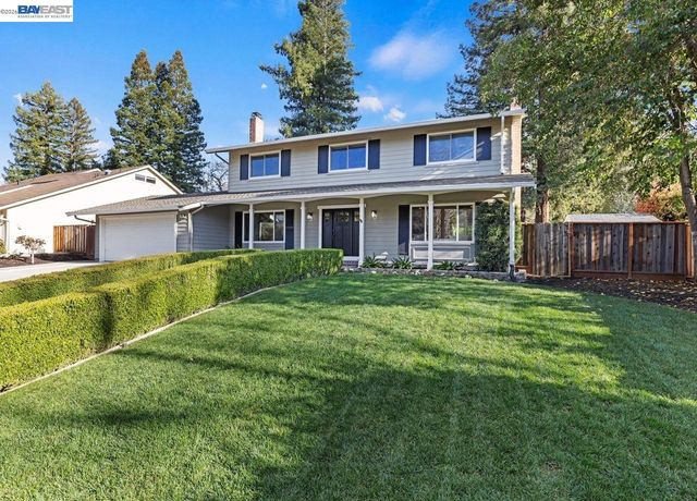 14 E Leeds Ct, Danville, CA 94526