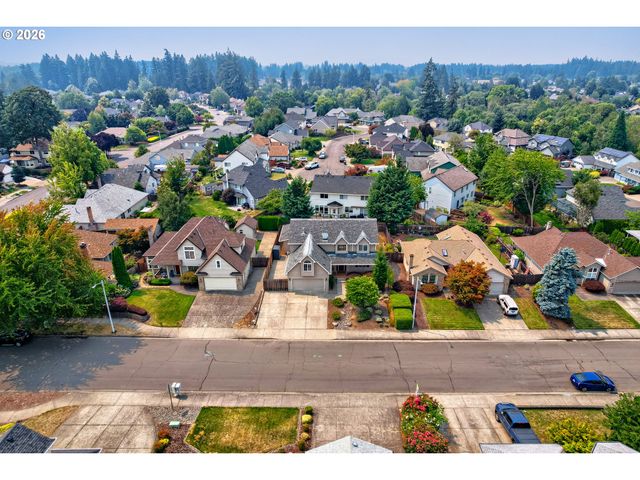 2593 Ne LORIE Dr, Hillsboro, OR 97124