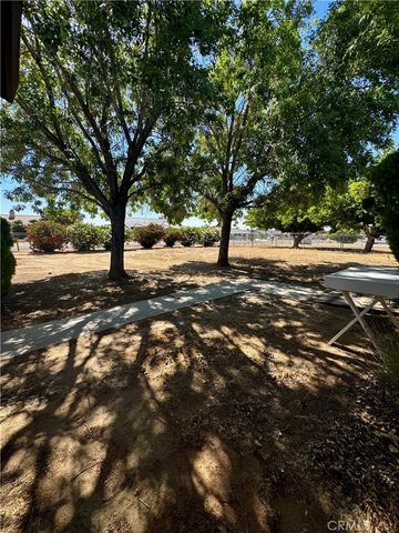 7623 Oxford, Hesperia, CA 92345