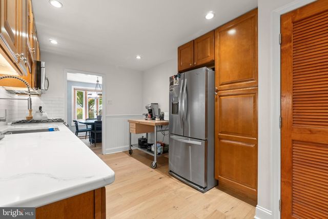 205 BRADLEY AVE, Haddonfield, NJ 08033