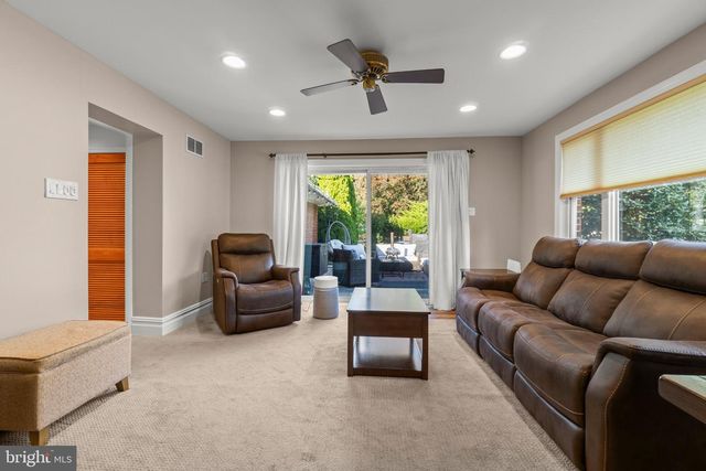 205 BRADLEY AVE, Haddonfield, NJ 08033
