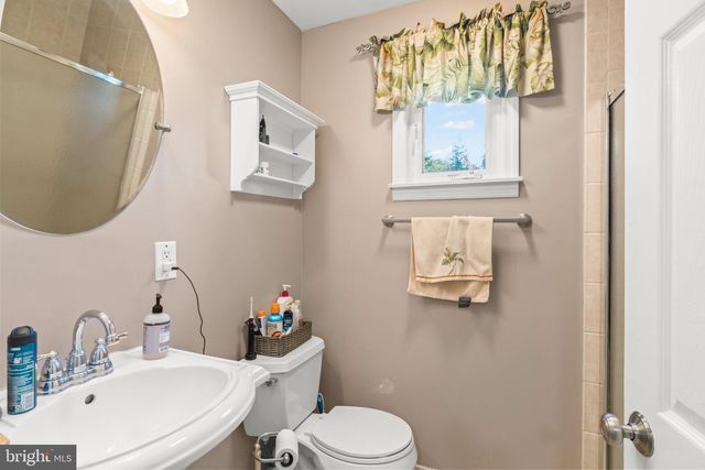 205 BRADLEY AVE, Haddonfield, NJ 08033