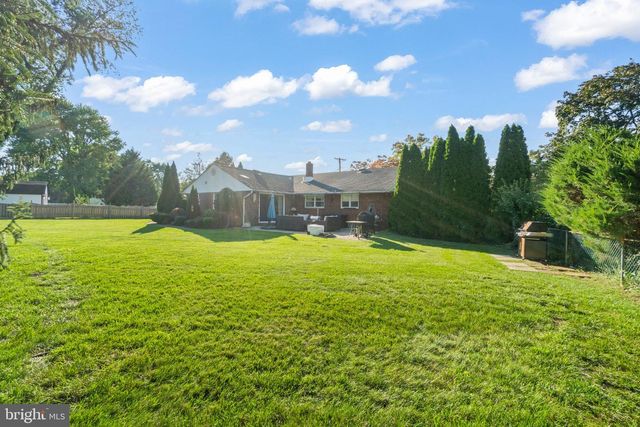 205 BRADLEY AVE, Haddonfield, NJ 08033