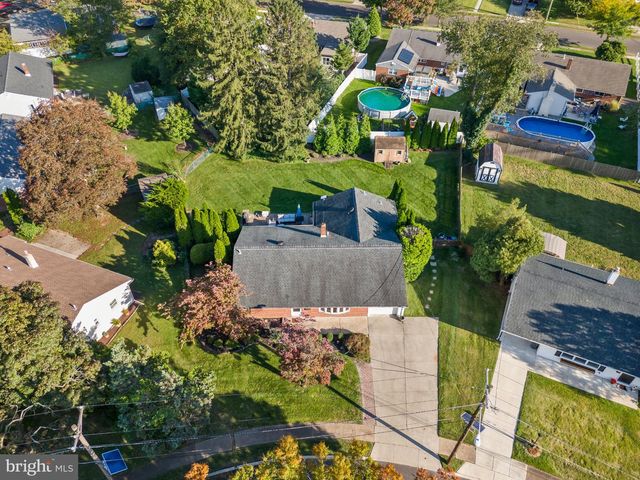 205 BRADLEY AVE, Haddonfield, NJ 08033