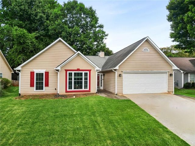 255 Paris Drive, Lawrenceville, GA 30043