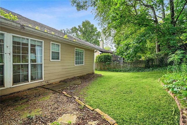 255 Paris Drive, Lawrenceville, GA 30043
