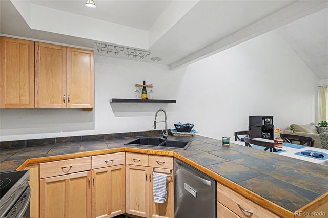 2685 S Dayton Way 46, Denver, CO 80231