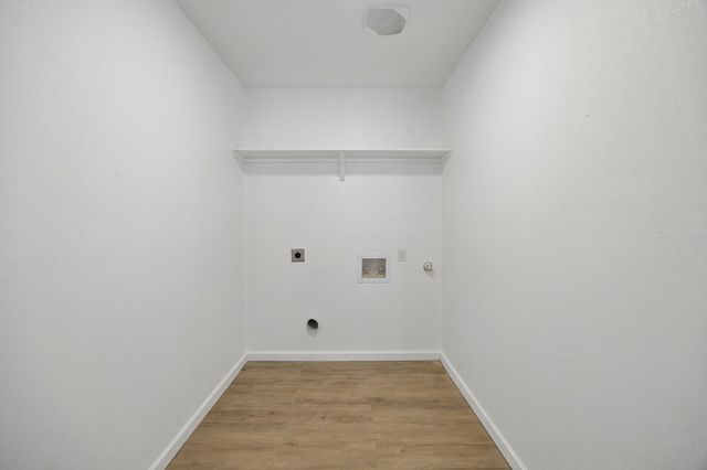 3702 Spring Avenue, Dallas, TX 75210