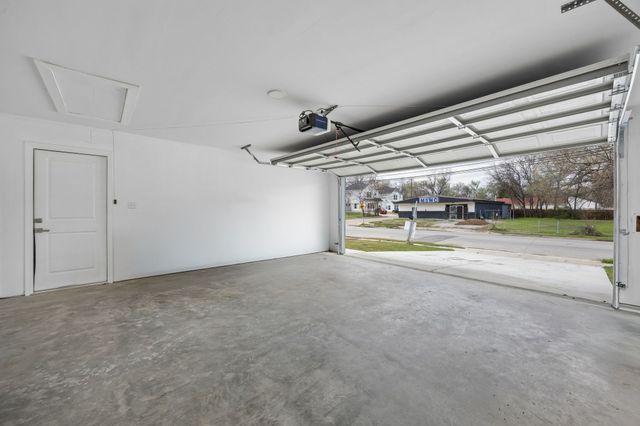 3702 Spring Avenue, Dallas, TX 75210