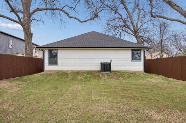 3702 Spring Avenue, Dallas, TX 75210