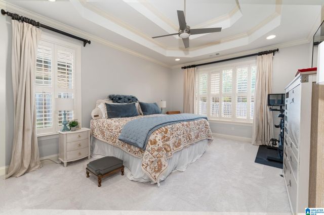 1045 EDGEWATER LANE, Chelsea, AL 35043