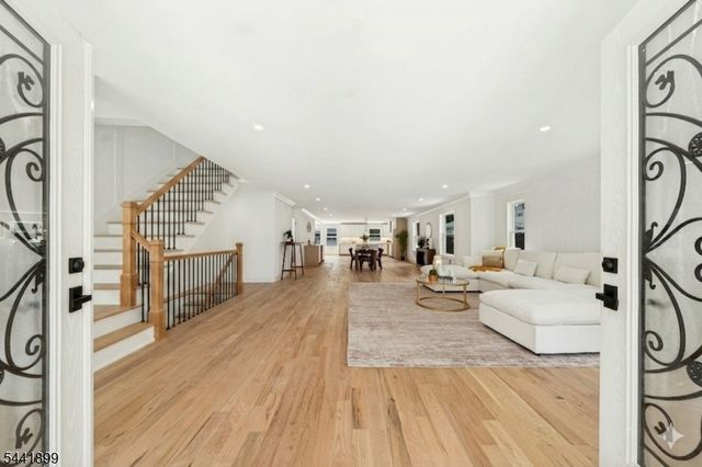 179 Washington Ave, Rutherford Boro, NJ 07070
