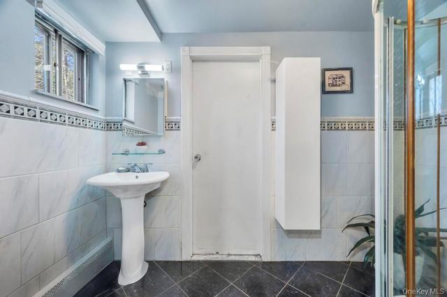 3 Terrace Drive, Hauppauge, NY 11788