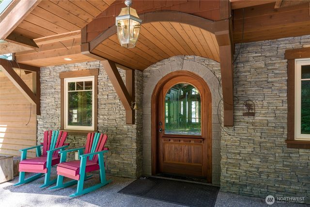 2101 Dolphin Bay Road, Orcas Island, WA 98245