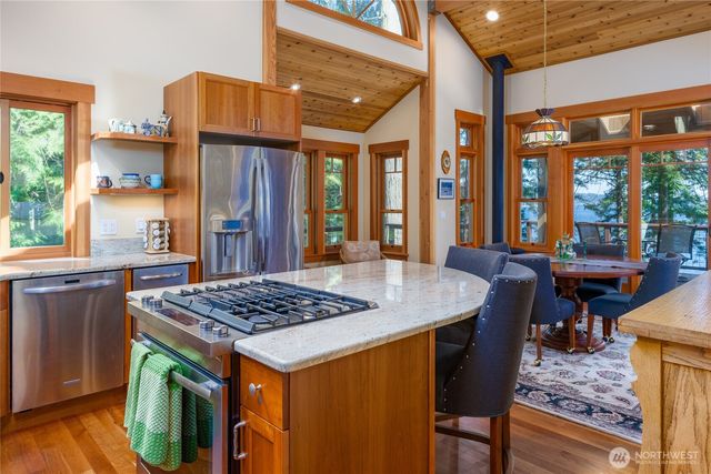 2101 Dolphin Bay Road, Orcas Island, WA 98245