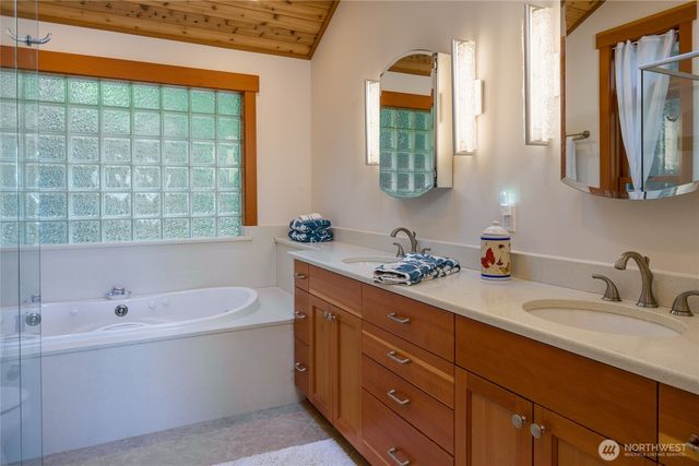 2101 Dolphin Bay Road, Orcas Island, WA 98245