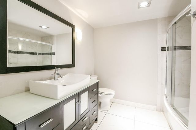 5001 Woodway Drive 1502, Houston, TX 77056