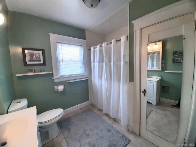 309 Hooker Avenue, Poughkeepsie, NY 12603