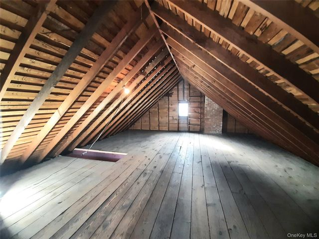 309 Hooker Avenue, Poughkeepsie, NY 12603