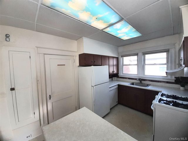 309 Hooker Avenue, Poughkeepsie, NY 12603