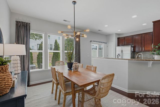 2403 Diplomat Lane, Charlotte, NC 28210