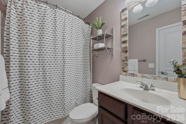 2403 Diplomat Lane, Charlotte, NC 28210