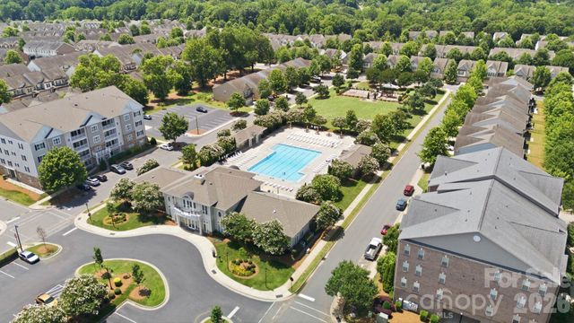 2403 Diplomat Lane, Charlotte, NC 28210
