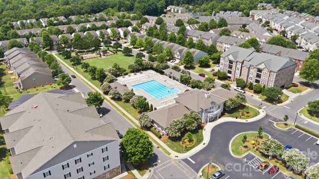 2403 Diplomat Lane, Charlotte, NC 28210