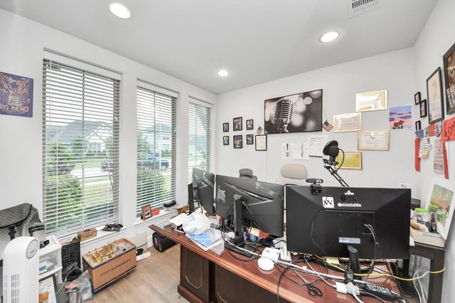 5506 Onyx Falls Drive, Richmond, TX 77469