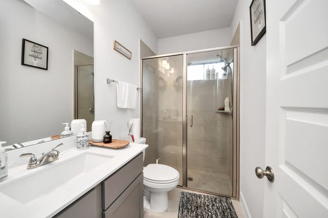 5506 Onyx Falls Drive, Richmond, TX 77469