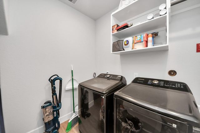 5506 Onyx Falls Drive, Richmond, TX 77469