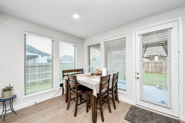 5506 Onyx Falls Drive, Richmond, TX 77469