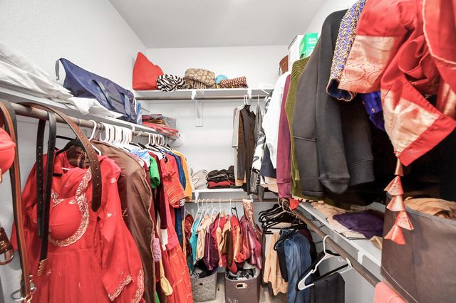 5506 Onyx Falls Drive, Richmond, TX 77469