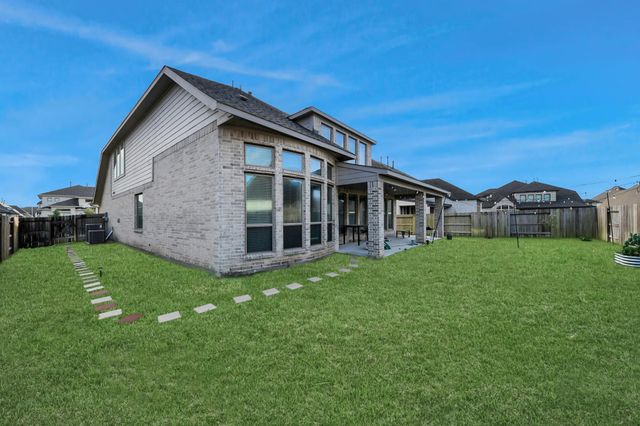 5506 Onyx Falls Drive, Richmond, TX 77469