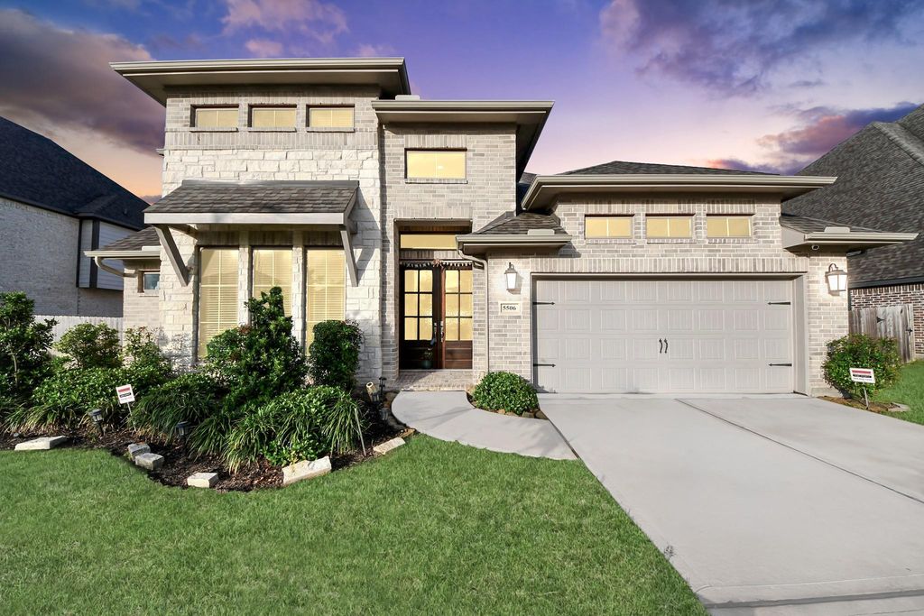 5506 Onyx Falls Drive, Richmond, TX 77469