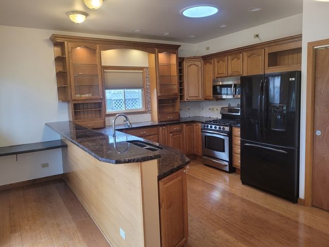 364 N Everett Drive, Palatine, IL 60074