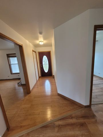 364 N Everett Drive, Palatine, IL 60074