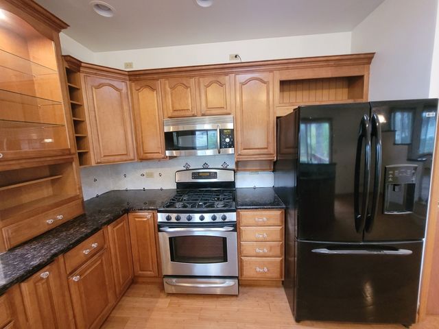 364 N Everett Drive, Palatine, IL 60074