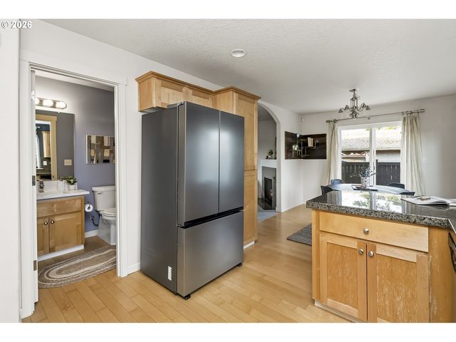 6610 N SMITH Ct, Portland, OR 97203