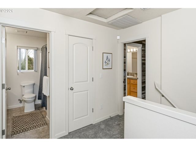 6610 N SMITH Ct, Portland, OR 97203